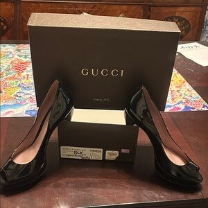 Gucci Glossy Black Heels